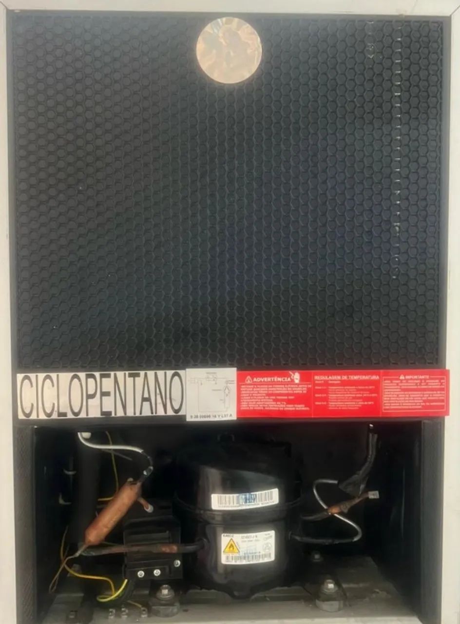Frigobar Philco - Branco - 67 litros - Foto 5