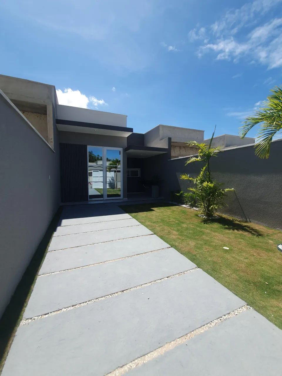 Casa Plana em Rua privativa no Eusébio!!!