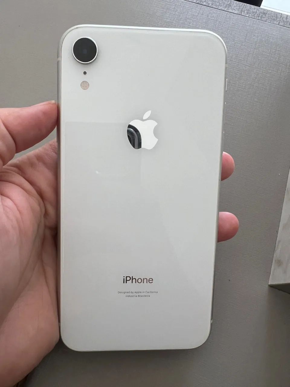 iPhone XR 64g - Foto 3