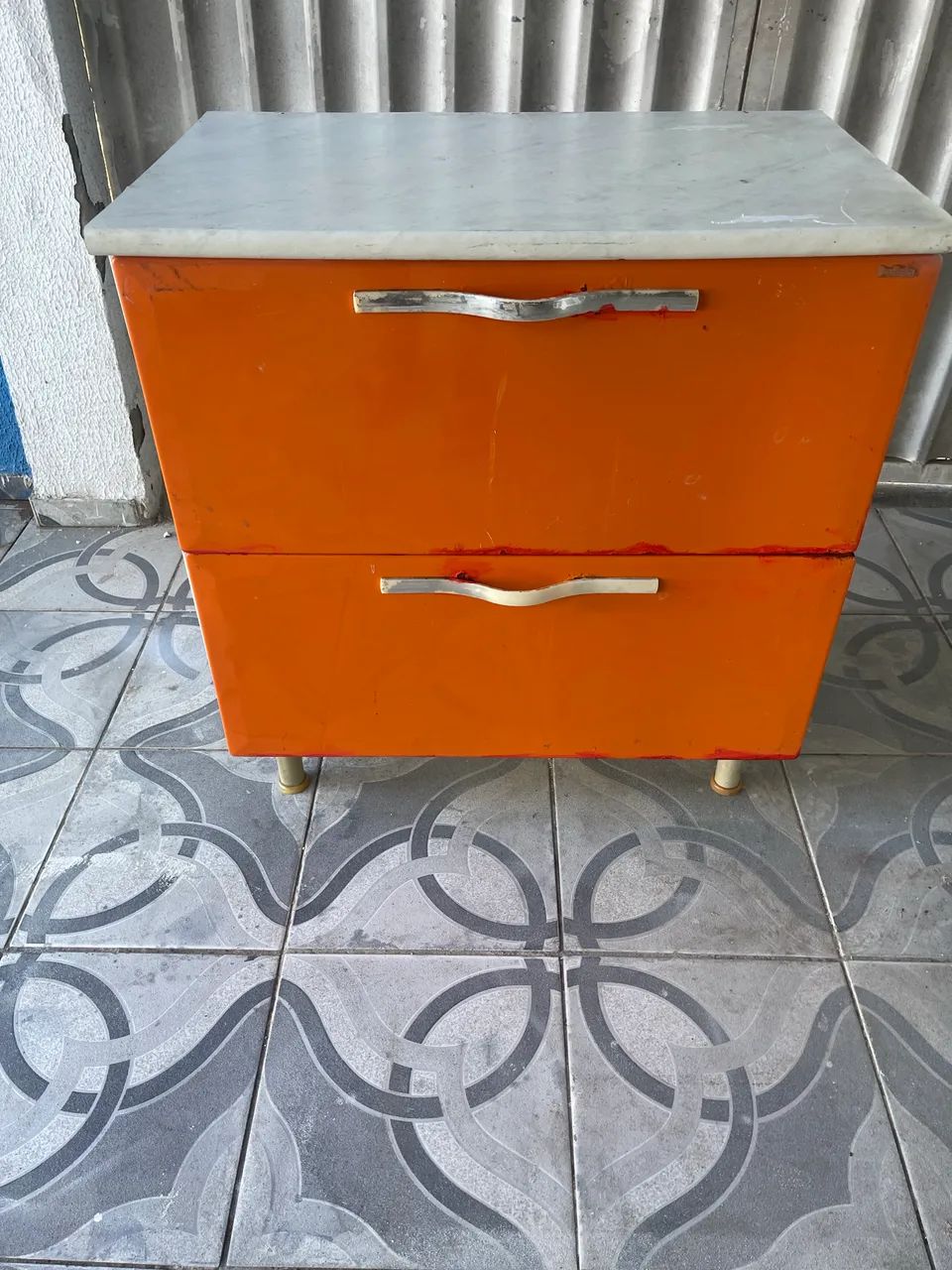 Balcão de aço usado 2 gavetão 200$