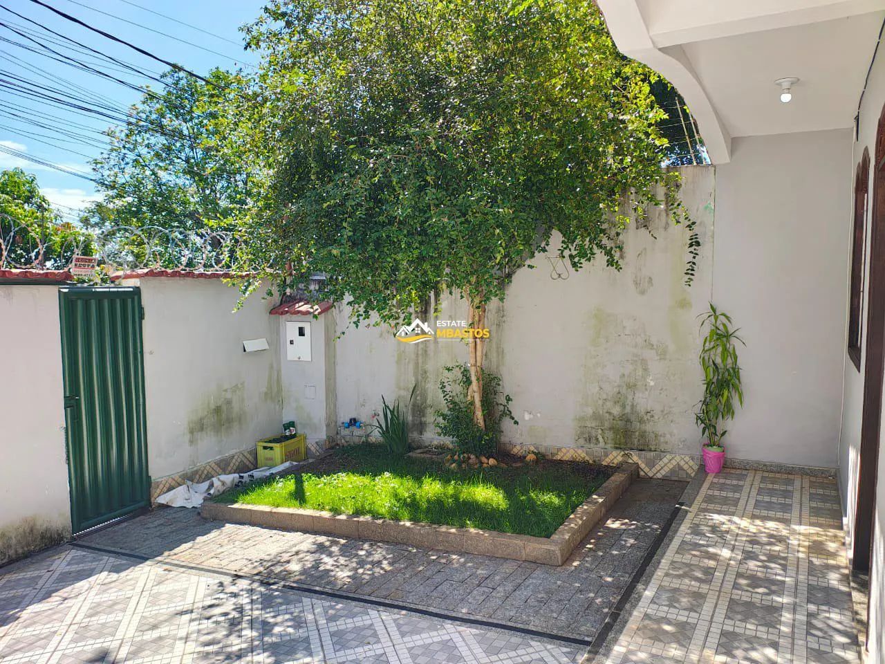 Casa Geminada com Suíte à Venda no Bairro Serrano Ref.:22415 - Foto 4