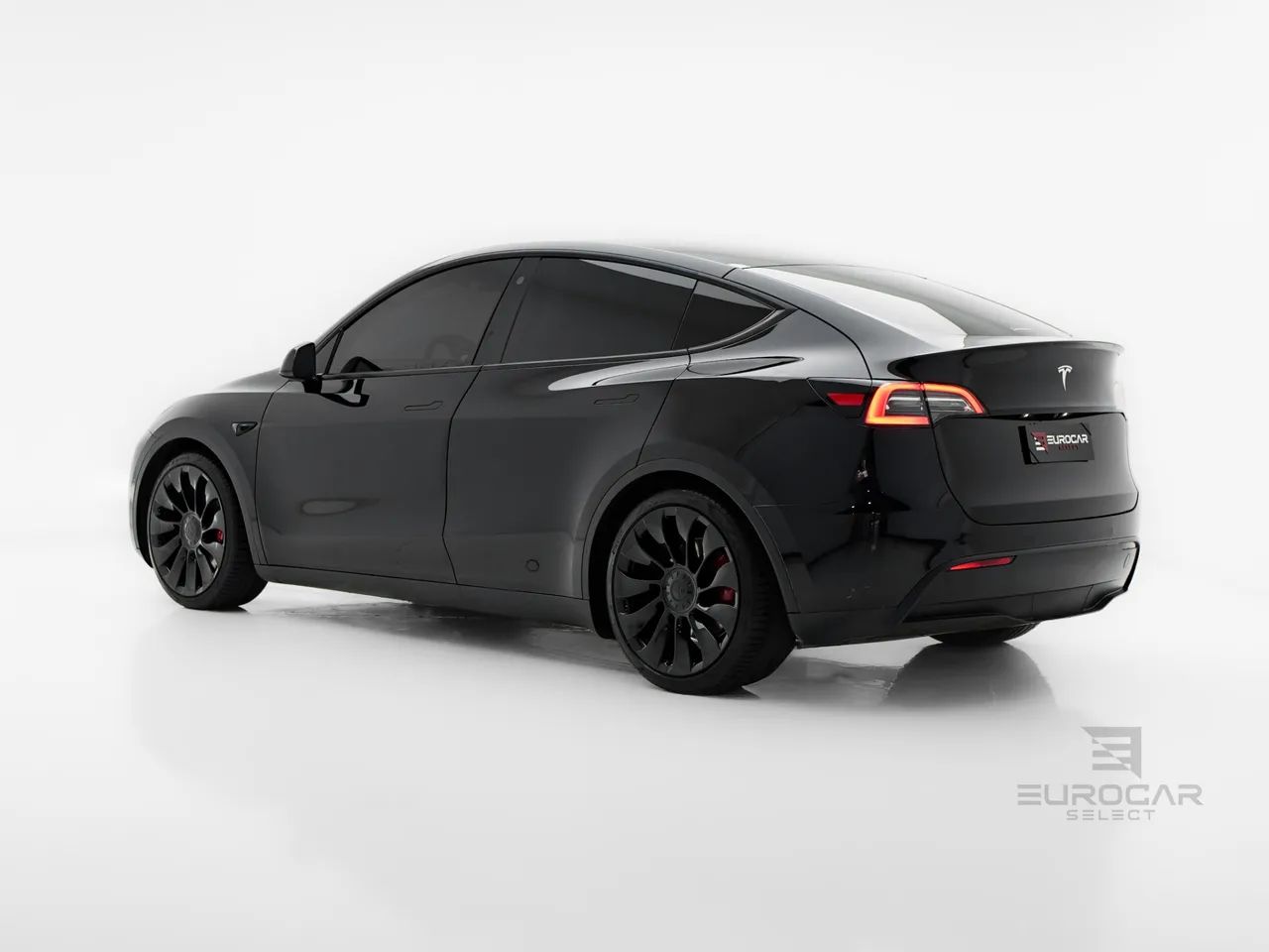 Tesla Model Y Performance, foto 6 de 16