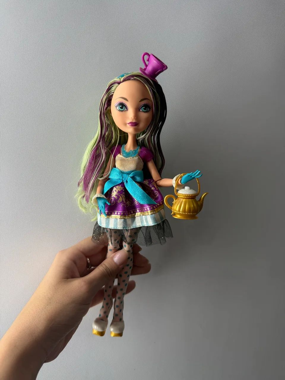 Madeline Hatter (Maddie) da linha Ever After High - Foto 3