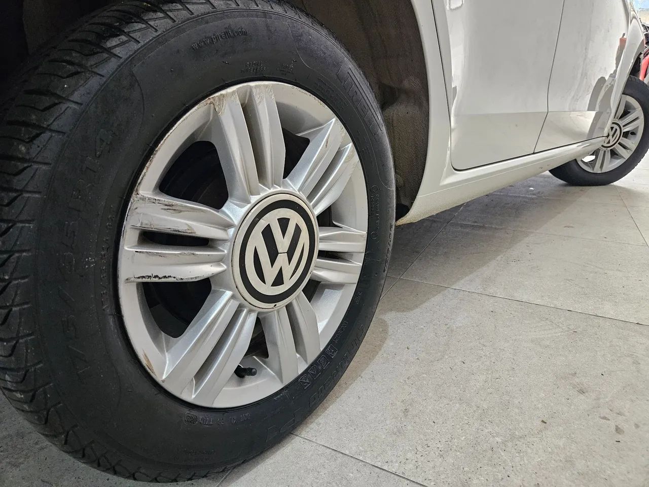 Volkswagen up! move 1.0 Total Flex 12V 5p, foto 2 de 19