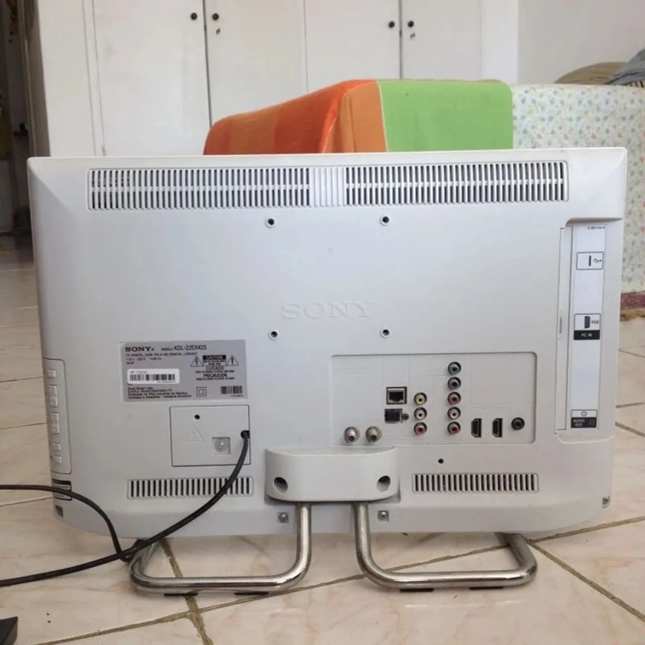 TELEVISÃO SONY BRAVIA DE 22 POLEGADAS - Foto 2