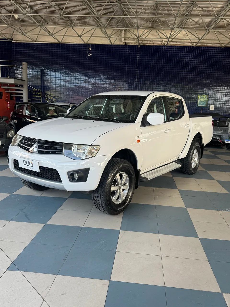Mitsubishi L200 L200 Triton GLX 3.2 CD TB Int.Diesel Mec 2017