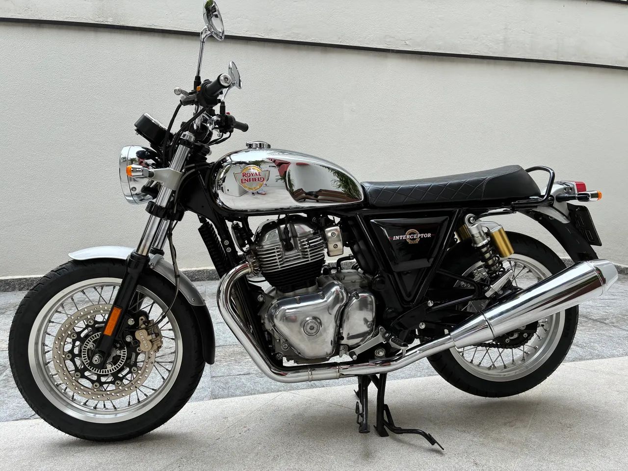 Interceptor 650 Chromo 2021 - Foto 3