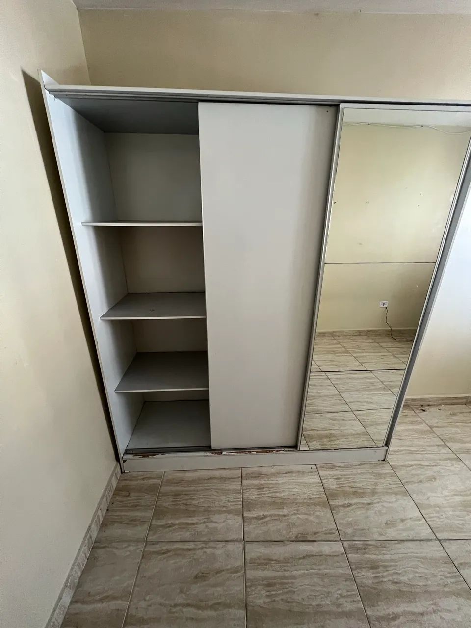 Guarda Roupa - Foto 3