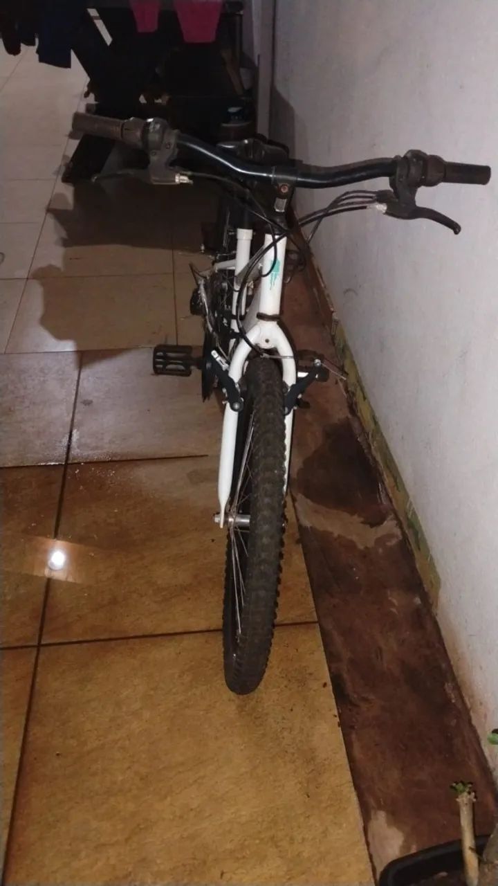 Bicicleta aro 24  - Foto 3
