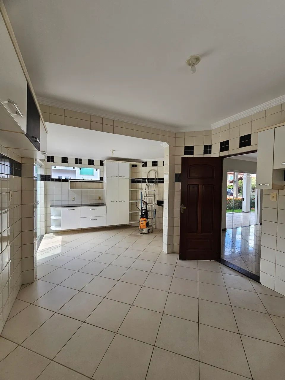 Bacelar Imóveis aluga excelente casa no Condomínio Cidade Jardim I, Parque Verde  - Foto 3