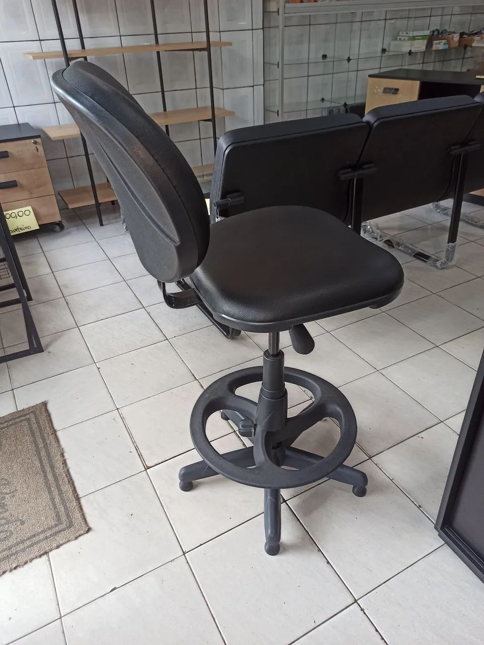 Cadeira para bancada alta  - Foto 2