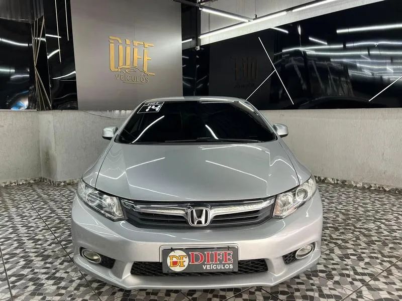 Honda Civic Sedan LXS 1.8/1.8 Flex 16V Aut. 4p, foto 2 de 20