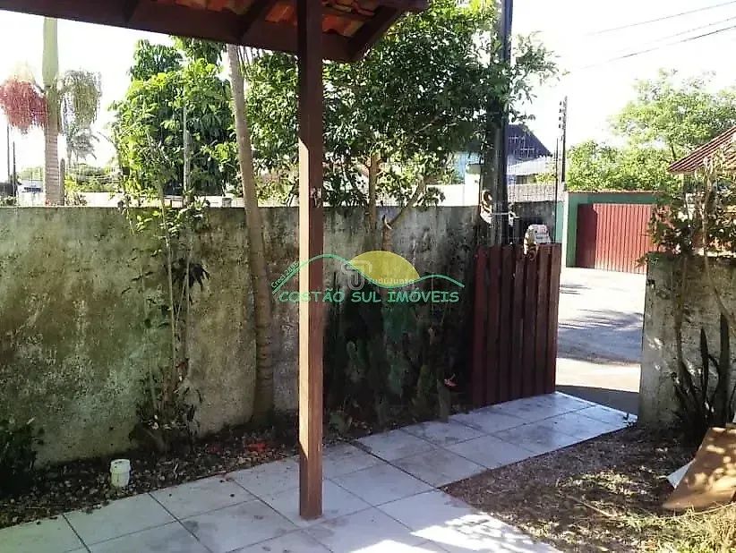 Duas casas de alvenaria, a da frente com 2 quartos e a dos fundos com 3 quartos no Campech - Foto 4