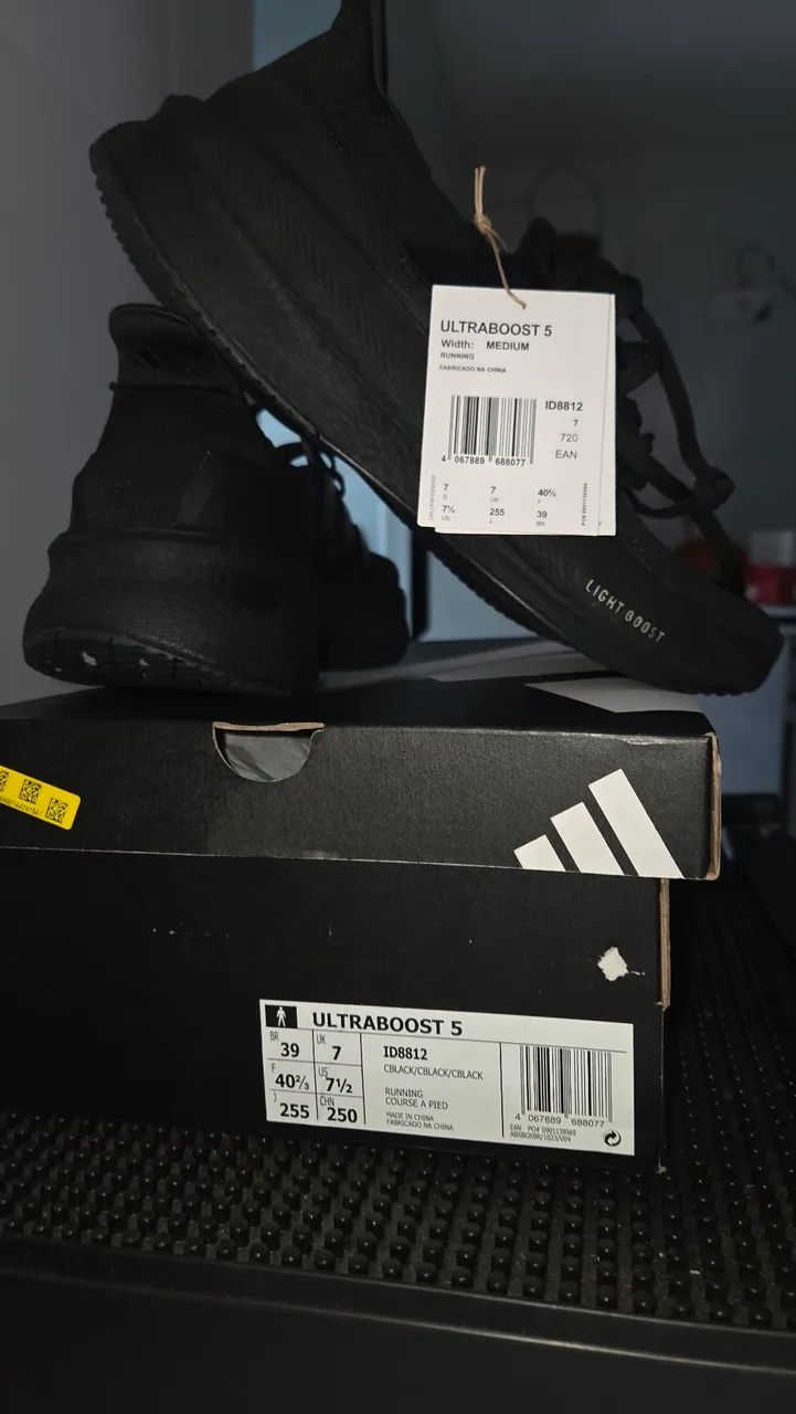 Adidas Ultraboost 5 - Foto 4