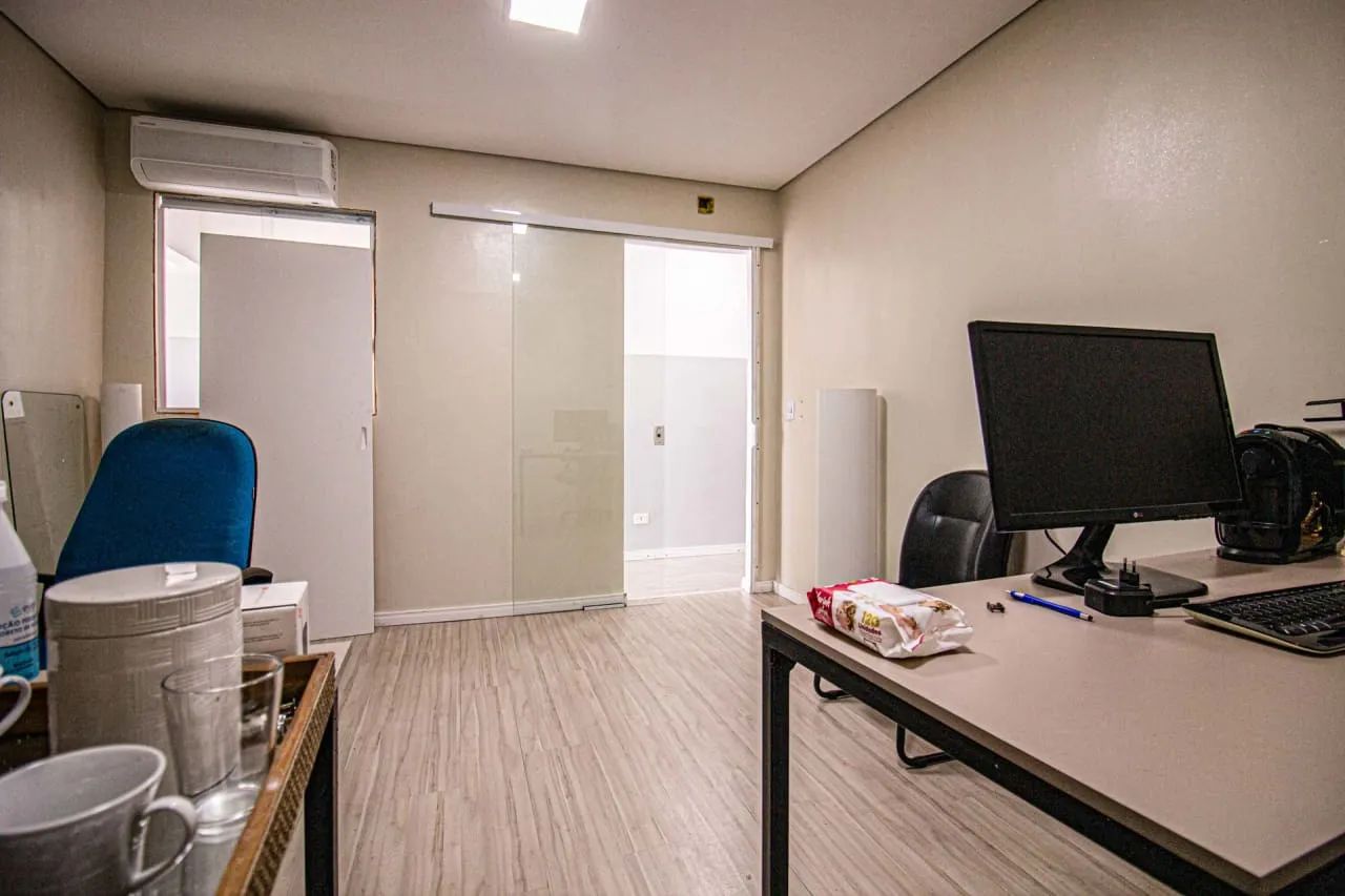 Sala comercial na Rua Cruz do Espírito Santo, 319 - B  16 m² - Foto 2