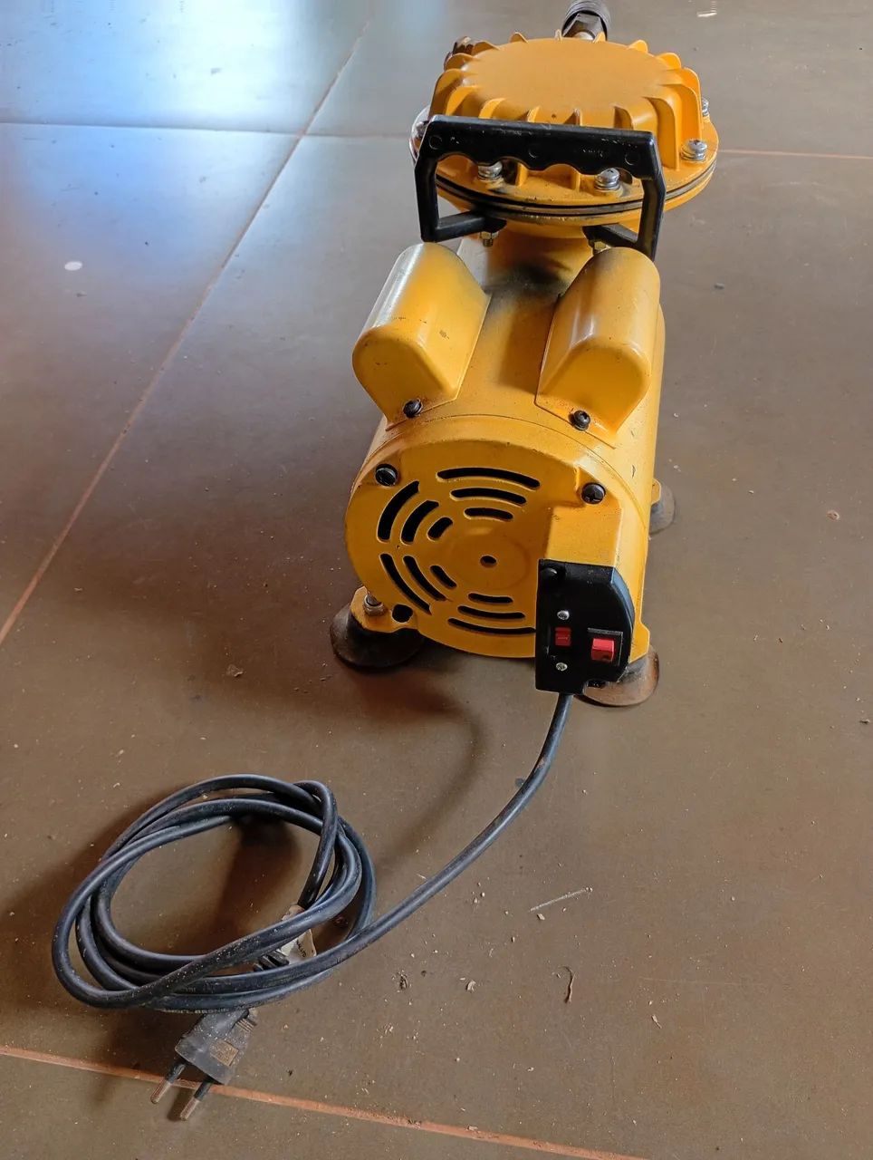 Compressor Ar Direto Mega Jet Usado  - Foto 3
