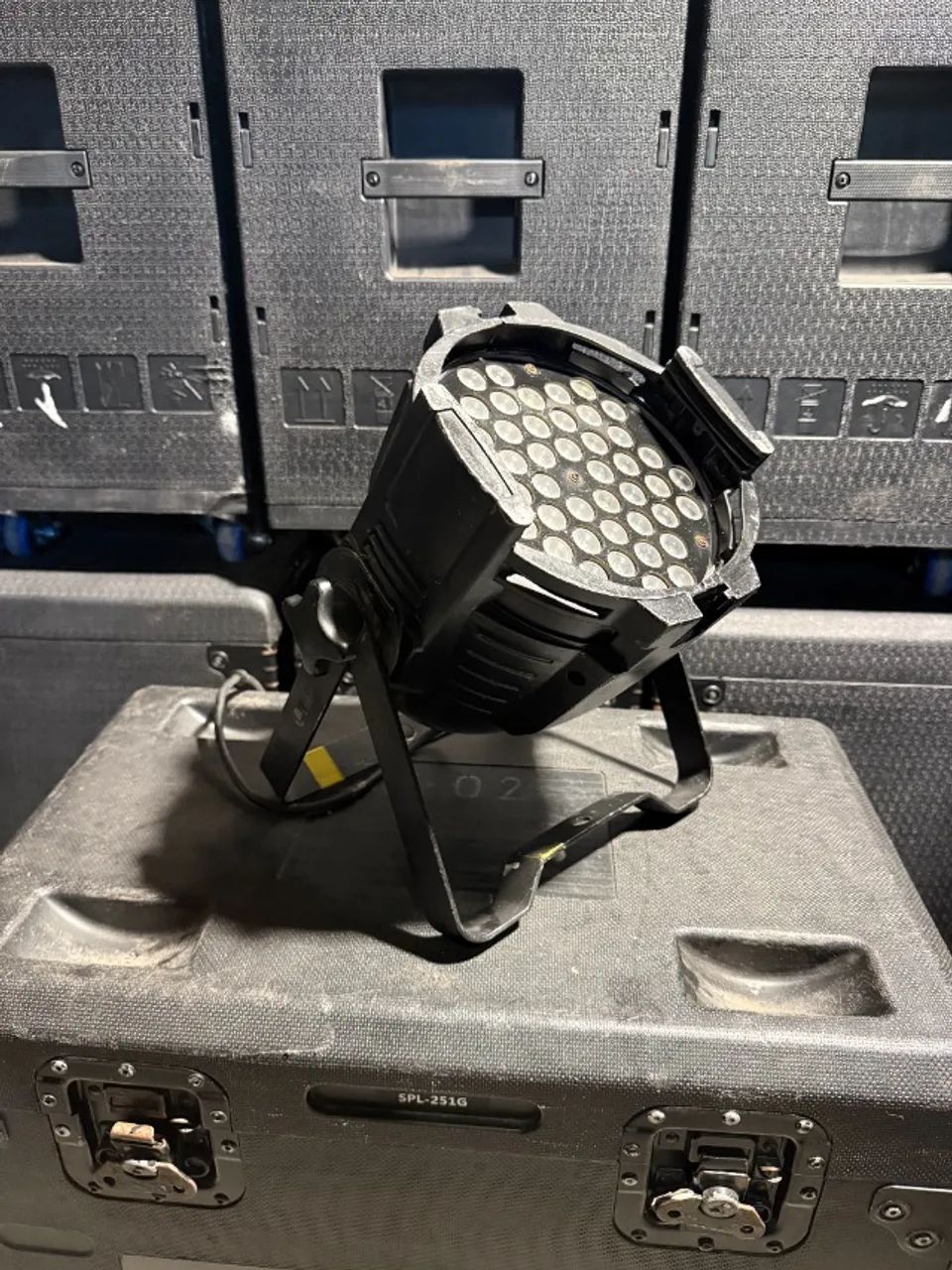 Refletor PAR LED RGB 48x3W DMX - Revisado e Testado - 37 unid disp