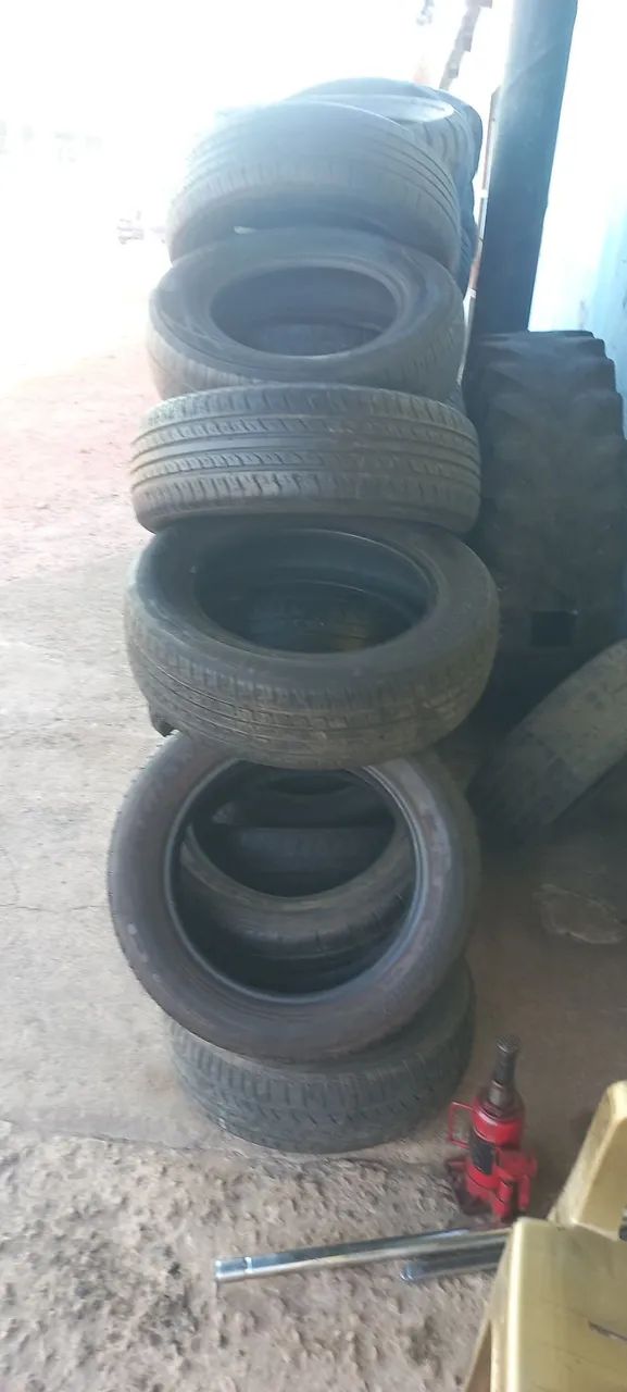 Vende-se pneus seminovos a partir 75,00  - Foto 5