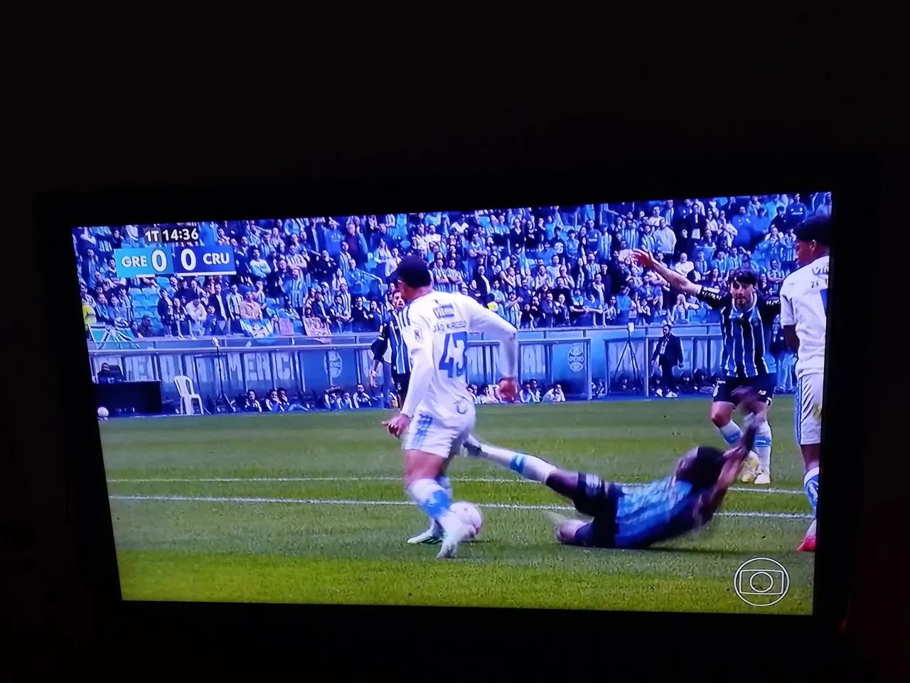 TV TOSHIBA 40 POLEGADAS LED FULL HD - SLIM - Foto 2