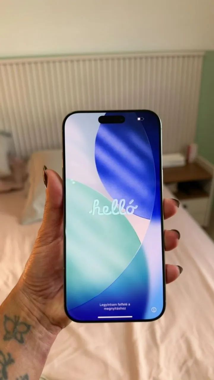 Iphone 16 pro max 256 GB sem detalhes - Foto 5