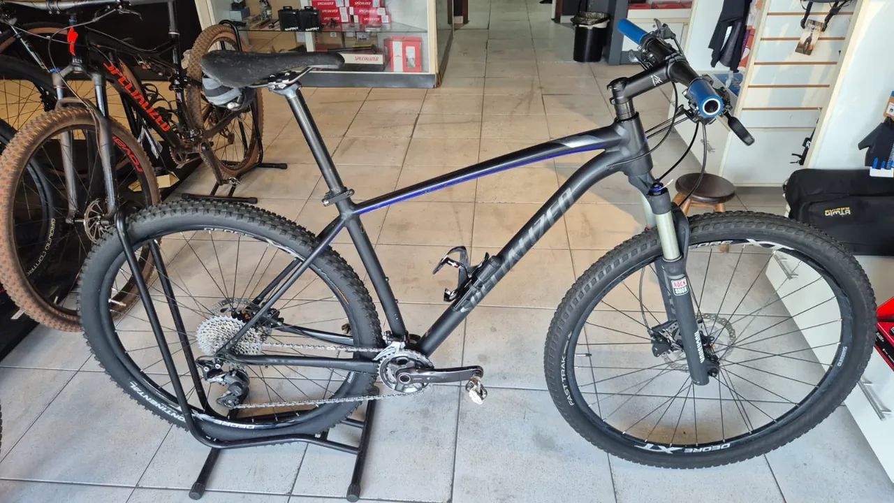 Bicicleta Specialized rockhopper Quadro 19 - Foto 2