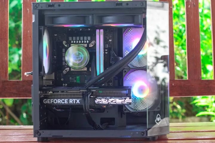 i5 14400F - 16GB - RTX 5060Ti - Foto 3