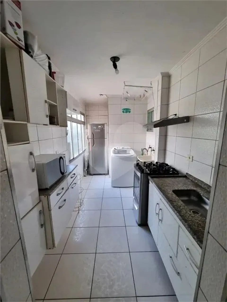 Apartamento amplo em frente ao portão 03 da USP  Oportunidade única