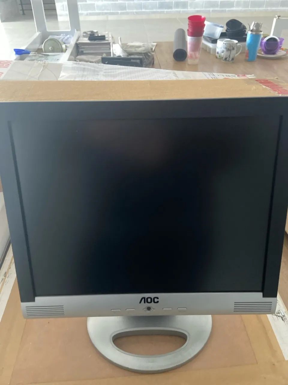 Monitor AOC LM522