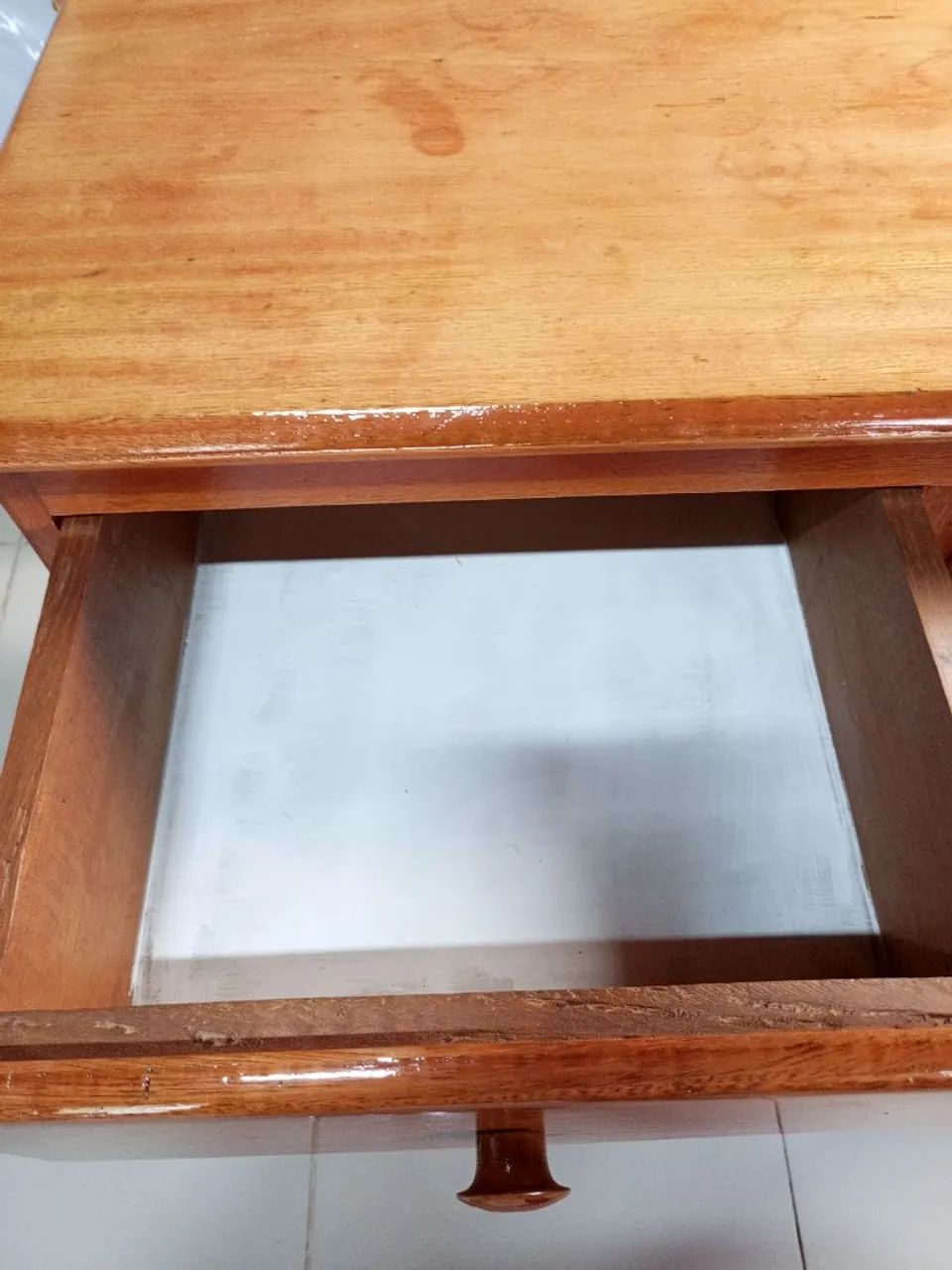 Cômoda em madeira  - Foto 4