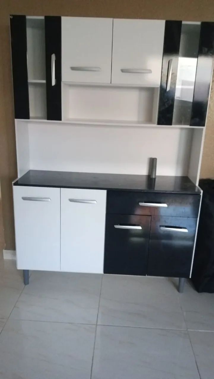 Armário de MDF