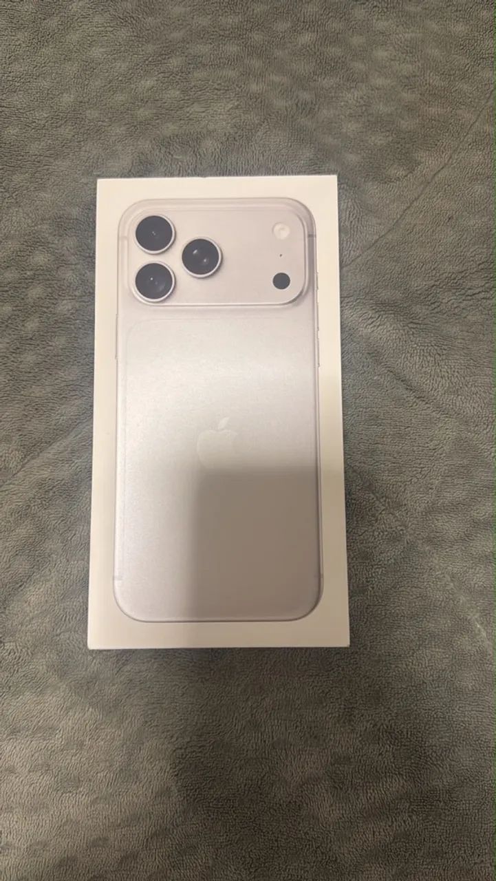 iPhone 18 pro max 256 gb lacrado 