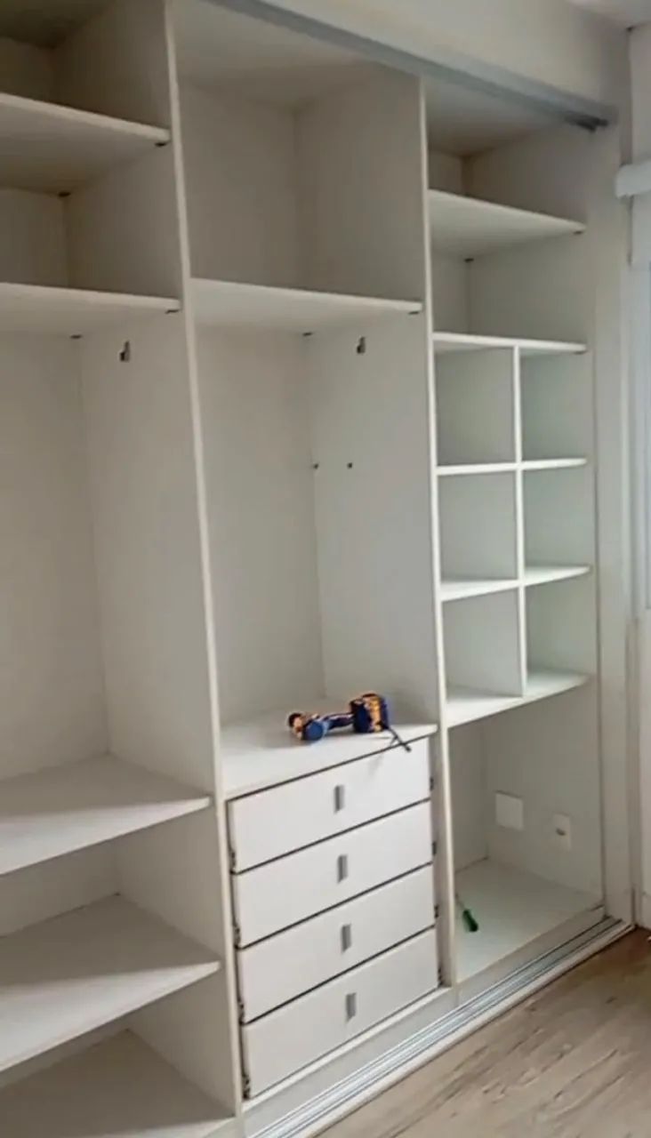 Guarda roupas - Foto 2