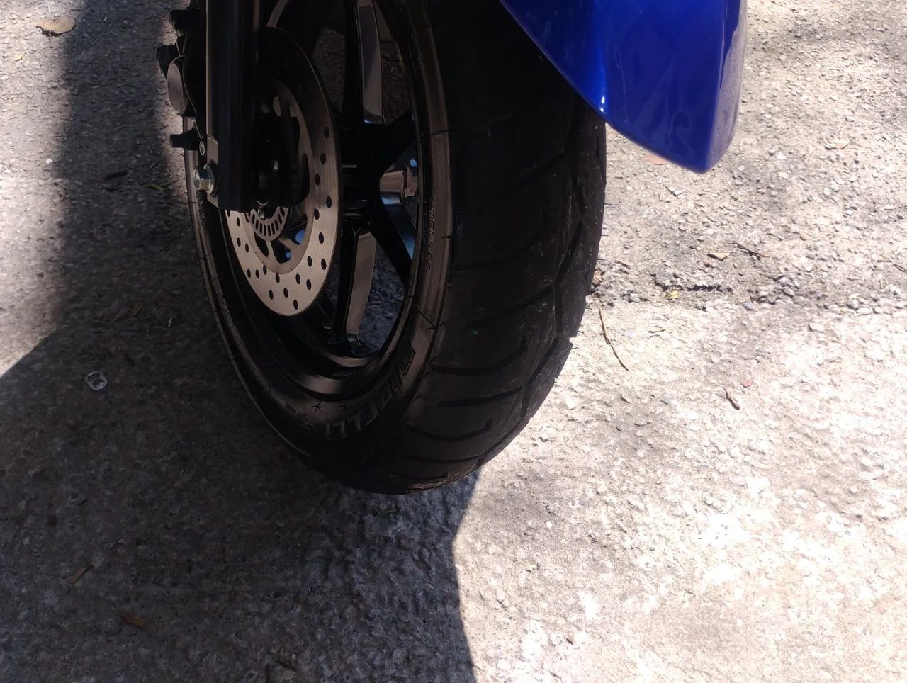 Fluo 125 - Foto 2
