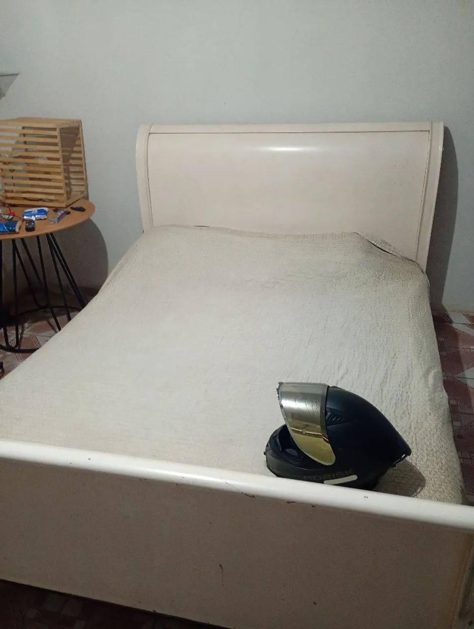 Cama de madeira com colchão  - Foto 3