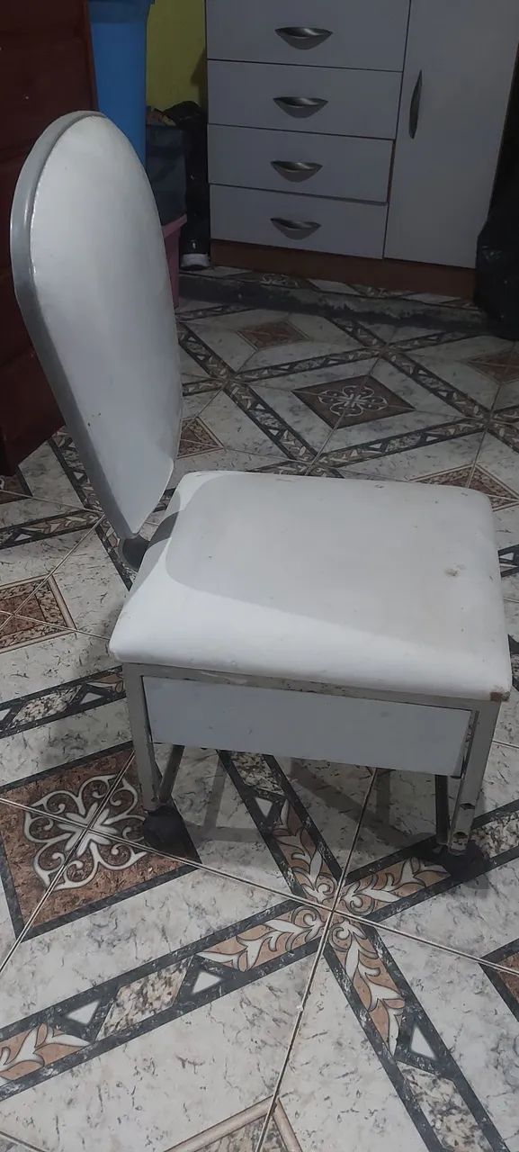 Cadeira de manicure 
