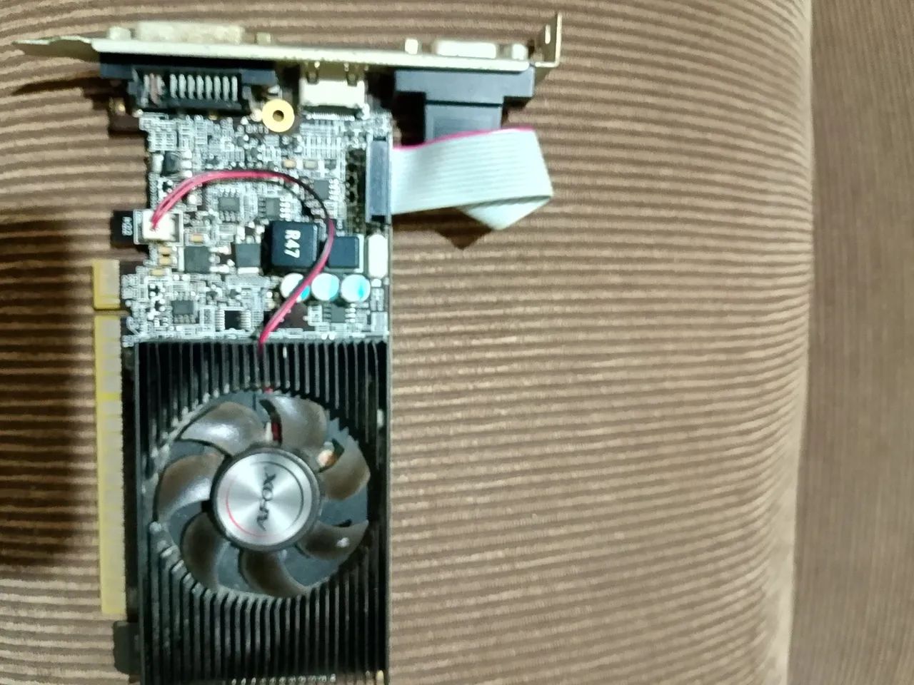 Placa de vídeo GT610 2GB FUNCIONANDO PERFEITAMENTE - Foto 2