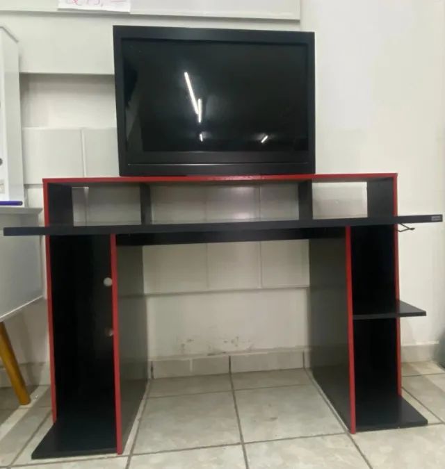 Escrivaninha multifuncional