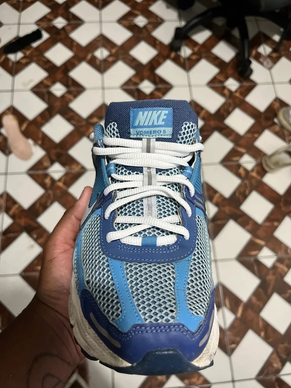 Tênis Nike Vomero 5 TAM 40 - Foto 4