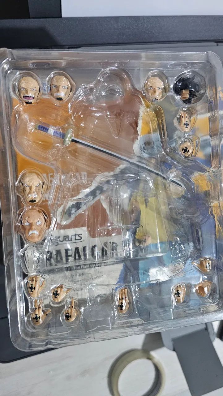 Law S.H.Figuarts  - Foto 2
