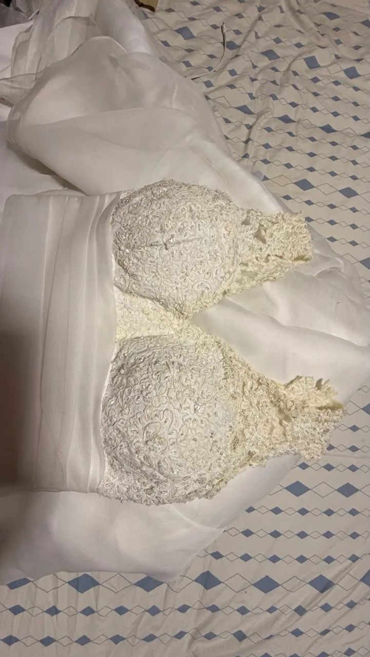 Vestido de Noiva Sereia Bordado com Pérolas - Elegante e Sofisticado - Foto 4