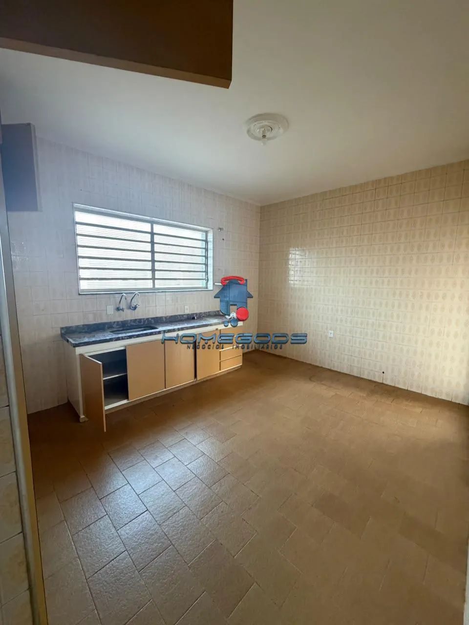 Casa para alugar em Campinas, Taquaral, com 4 quartos, com 260 m² - Foto 2