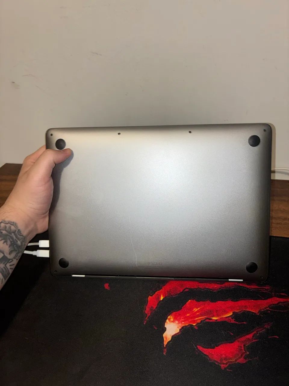 Macbook Pro M1 - 16/512gb - 229 ciclos - 87% - Foto 2