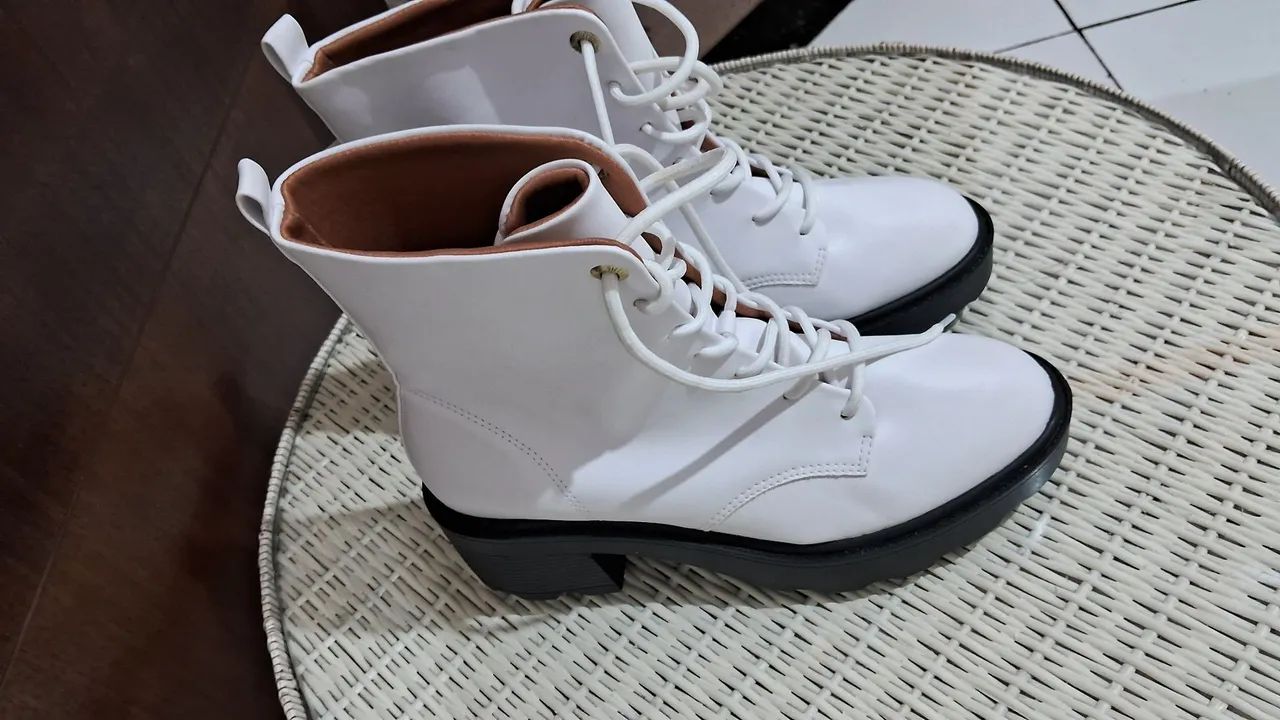 Bota feminina nova vizzano nova na caixa  - Foto 2