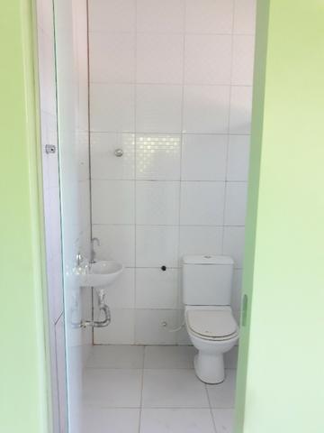 Linda Casa de 160m2, 3 quartos em terreno amplo no Bairro Zerão - Foto 13