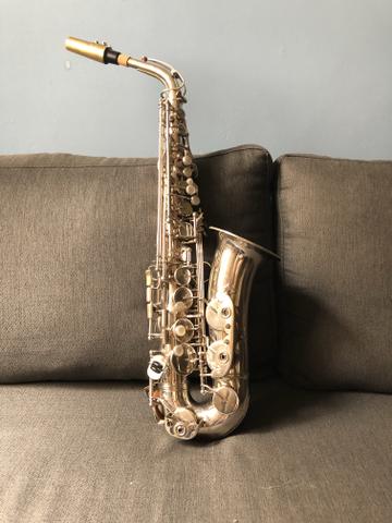 Saxofone alto estilo - Foto 2