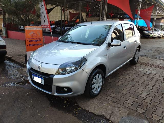 Sandero Expression 1.0 Completo 2014
