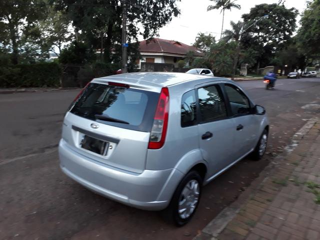 Troco MAIOR VALOR FORD FIESTA 1.0 2013 IMPECÁVEL PLACA A - Foto 3