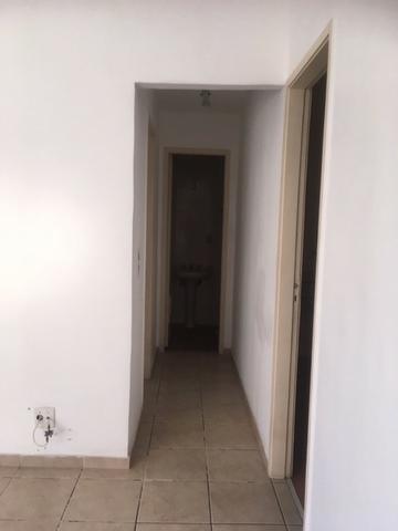 Alugo quarto e sala com varanda e garagem próximo ao Largo da Segunda feira - Foto 4