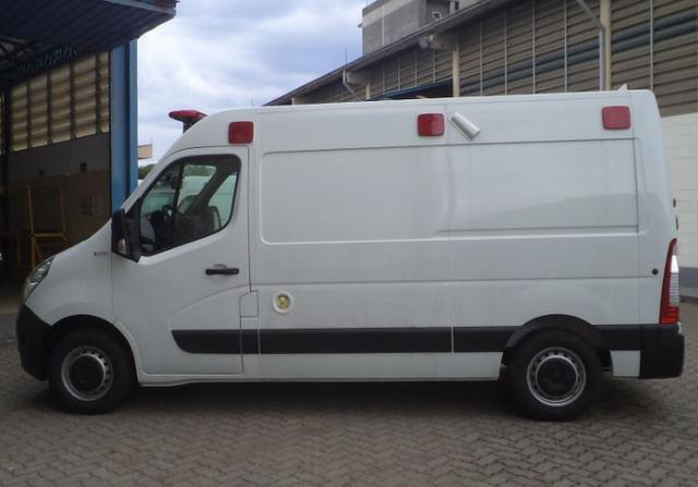 Ambulância UTI Renault Master Alltech
