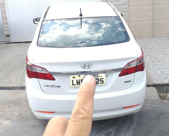 Hyundai HB20s, 2013/2014, motor 1.0, manual, por R$31.000 - Foto 4